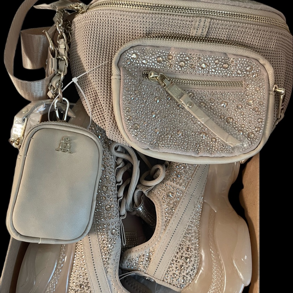 Steve Madden Blush Multi Gym Shoes and Fanny Pack set